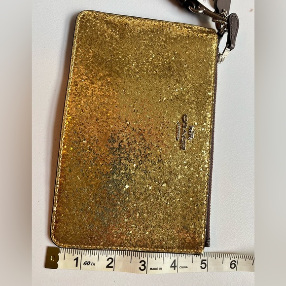 NWT Coach Gold Glitter Wristlet - Picture 7 of 7